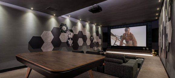 5 bedrooms Villa in Malaga, Spain No. 147458 20