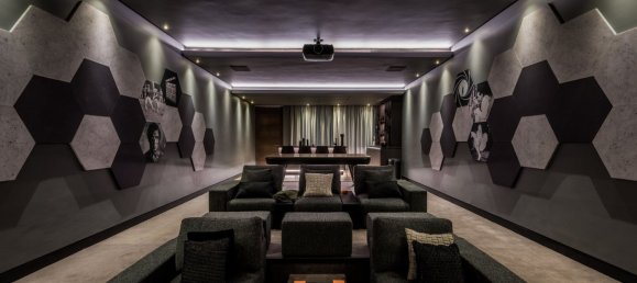 5 bedrooms Villa in Malaga, Spain No. 147458 21