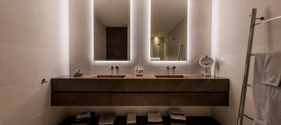 5 bedrooms Villa in Malaga, Spain No. 147458 45