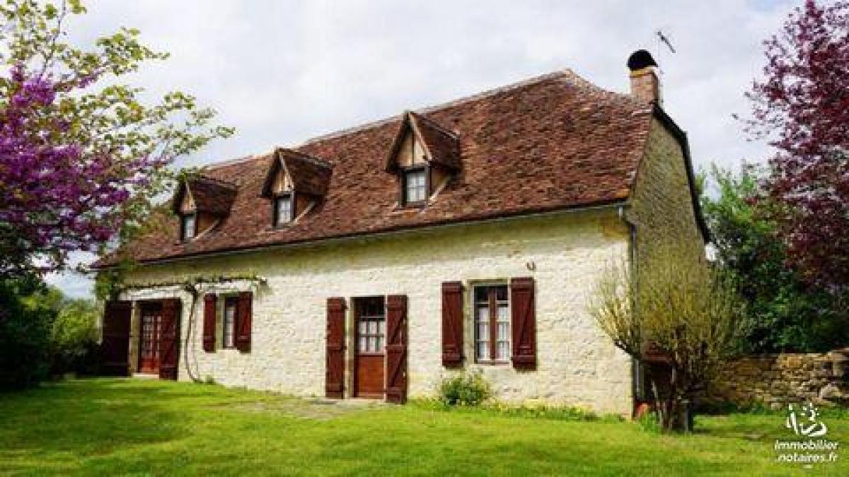 2 bedrooms House in Figeac, France No. 26395