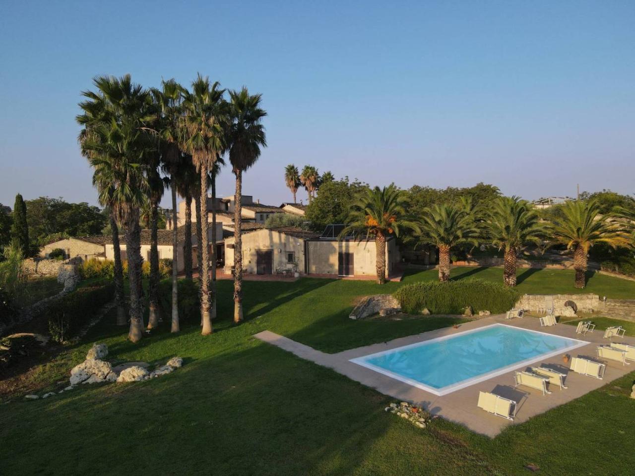 21-Zimmer Haus in Noto, Italy, Nr. 22071