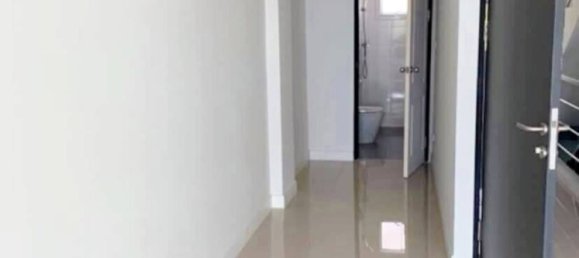 233m² Commercial property in Bang Na, Thailand No. 14932 5