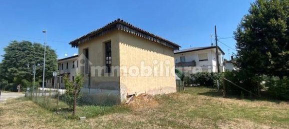 36m² Warehouse in Fossalta di Piave, Italy No. 229817 5