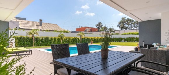4 Schlafzimmer Villa in Corroios, Portugal, Nr. 169905 7