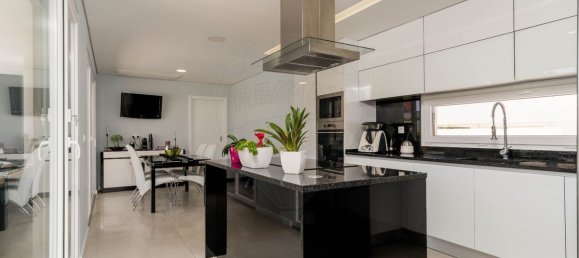 4 Schlafzimmer Villa in Corroios, Portugal, Nr. 169905 28