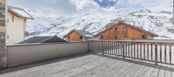 5 bedrooms Apartment in Les Belleville, France No. 463 5