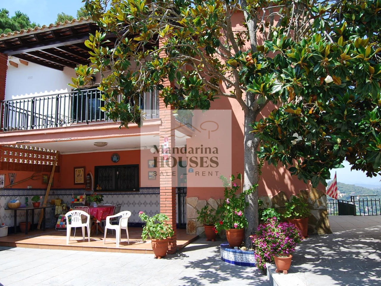 3 bedrooms House in Lloret de Mar, Spain No. 110012