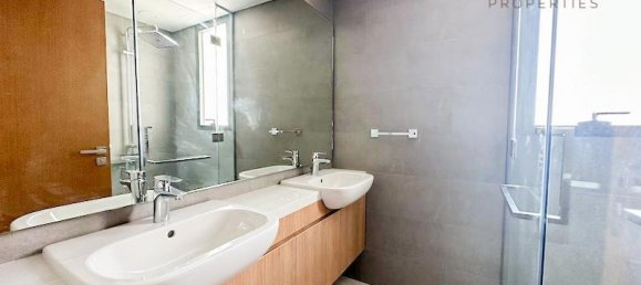 Вилла с 3 спальнями в Dubai Land, ОАЭ № 56295 11