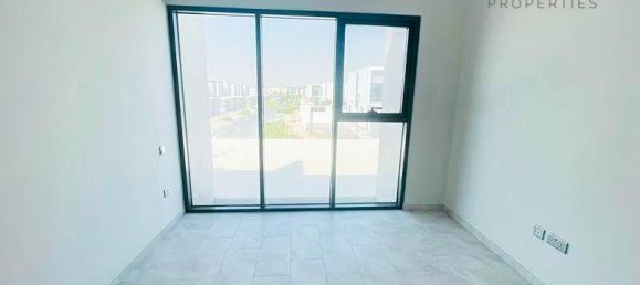 Вилла с 3 спальнями в Dubai Land, ОАЭ № 56295 13