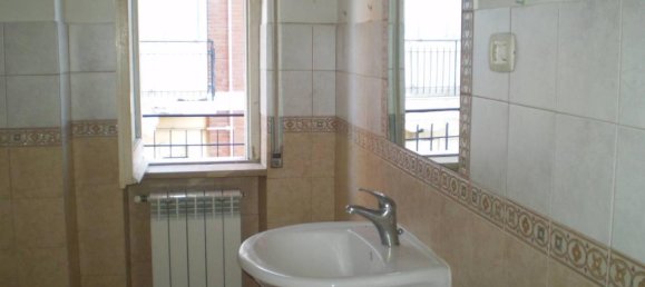 Apartamento de 3 divisões em Portici, Italy N.º 109377 15