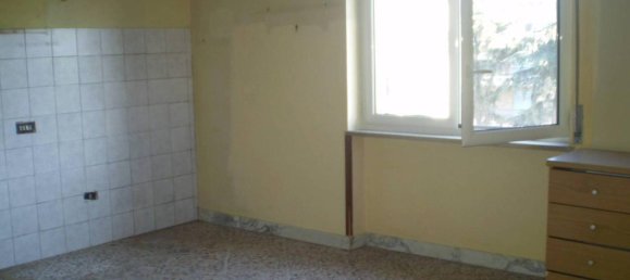 Apartamento de 3 divisões em Portici, Italy N.º 109377 11