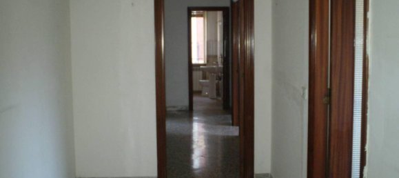 Apartamento de 3 divisões em Portici, Italy N.º 109377 10