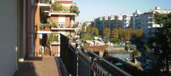 Apartamento de 3 divisões em Portici, Italy N.º 109377 2