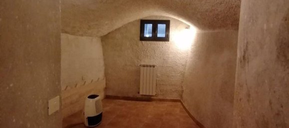 2 rooms Apartment in Carrara, Italy No. 42563 12