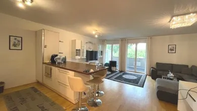 2غرفة شقة في Hall in Tirol, Austria رقم 147239