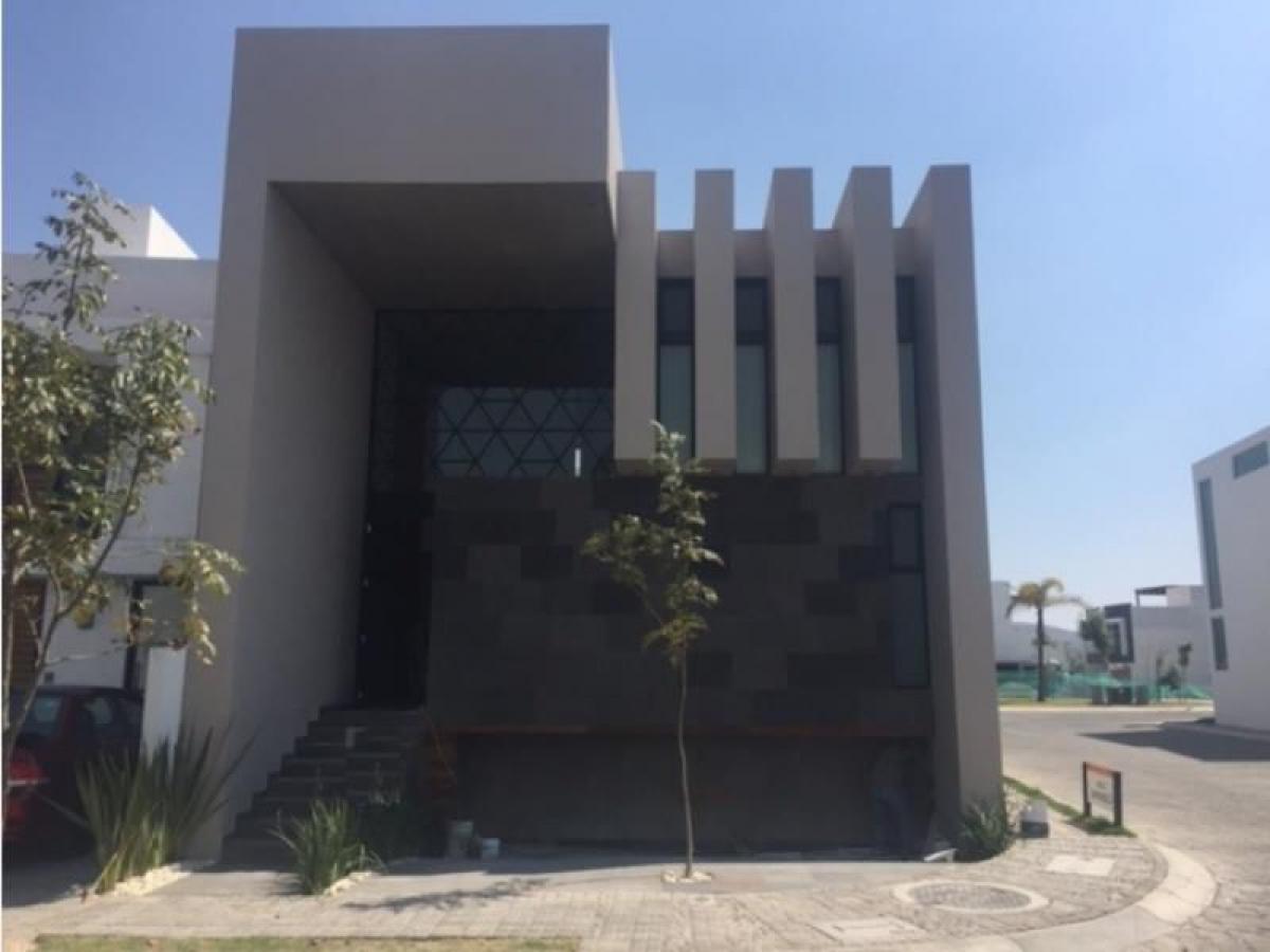 Casa de 3 dormitorios en Puebla, Mexico No. 186412