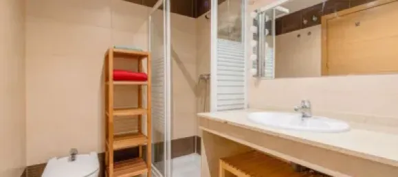 1 Schlafzimmer Doppelhaus in Madrid, Spain, Nr. 137360 18