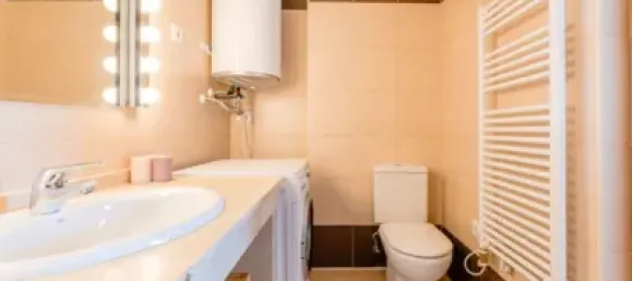 1 Schlafzimmer Doppelhaus in Madrid, Spain, Nr. 137360 14