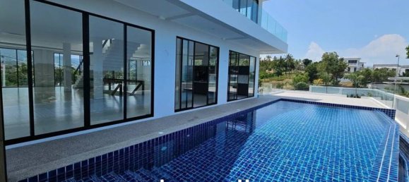 4 bedrooms Villa in Ko Samui, Thailand No. 17254 10
