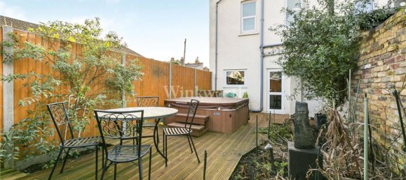 2 bedrooms Commercial property in Beckenham, United Kingdom No. 3494 9