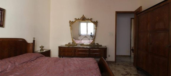 3 bedrooms Apartment in Reggio Calabria, Italy No. 118424 7