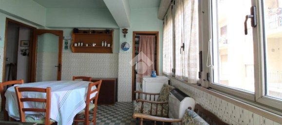 3 bedrooms Apartment in Reggio Calabria, Italy No. 118424 5