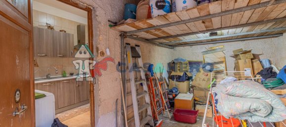2-salle Appartement à Villabate, Italy No. 13138 22