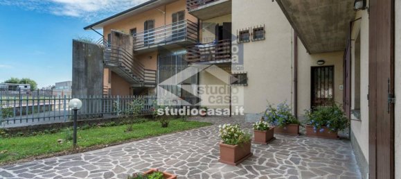 2 غرف نوم شقة في Urgnano, Italy رقم 304545 30