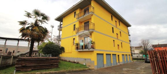 4غرفة شقة في Brandizzo, Italy رقم 4579 6