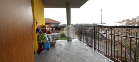 4غرفة شقة في Brandizzo, Italy رقم 4579 20