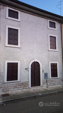 5 rooms Villa in Villafranca di Verona, Italy No. 257300