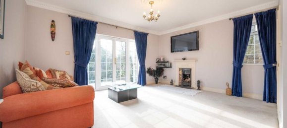 2 bedrooms Apartment in Ealing, United Kingdom No. 5749 2