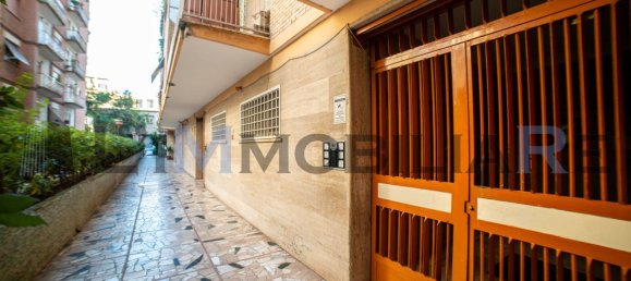 Apartamento de 3 habitaciónes en Rome, Italy No. 44857 4