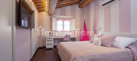 4 bedrooms Villa in Lucca, Italy No. 229141 19