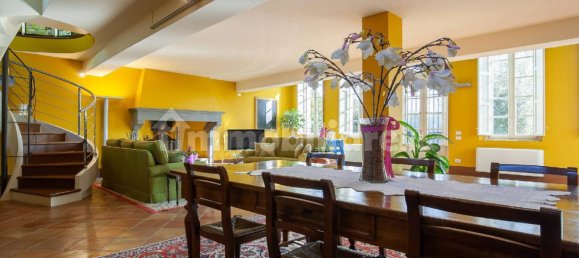 4 bedrooms Villa in Lucca, Italy No. 229141 7