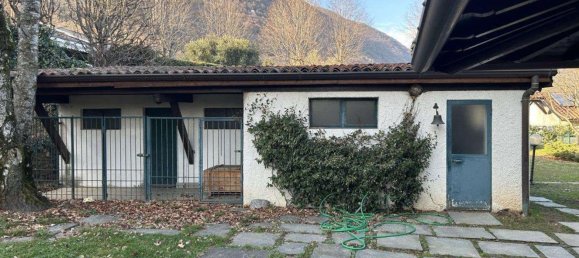 16غرفة فيلا في Erba, Italy رقم 2852 6