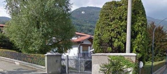 16غرفة فيلا في Erba, Italy رقم 2852 22