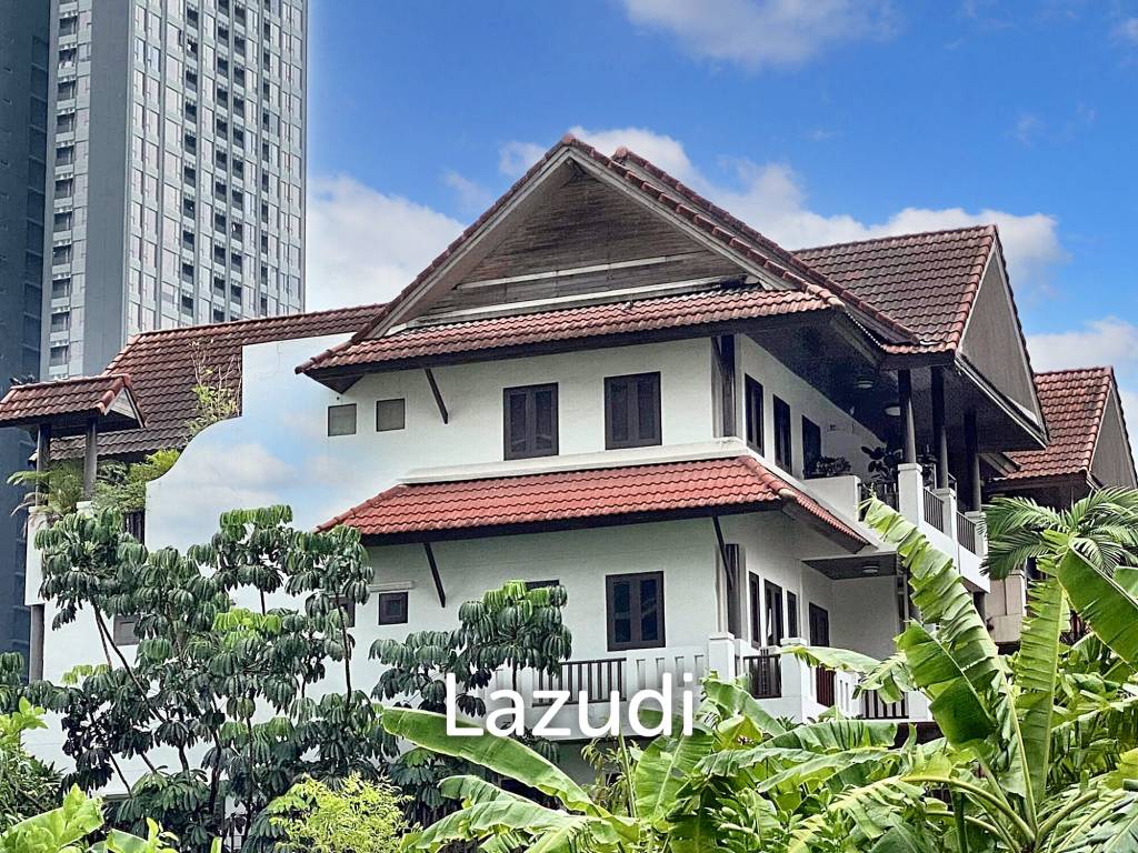 Бунгало с 3 спальнями в Бангкок, Таиланд № 13722