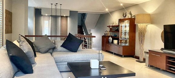 Бунгало с 3 спальнями в Бангкок, Таиланд № 13722 6