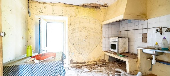 3 Schlafzimmer Haus in Tavarede, Portugal, Nr. 35354 4