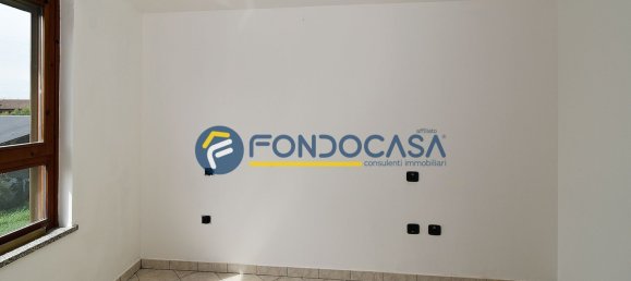 Apartamento de 2 dormitorios en Crespiatica, Italy No. 329814 15