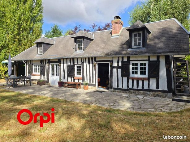 3 bedrooms Castles in Bernay, France No. 356607