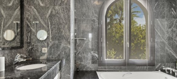 6 Schlafzimmer Villa in Malaga, Spain, Nr. 137224 40