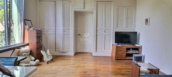 5 Schlafzimmer Haus in Triel-sur-Seine, France, Nr. 176092 11