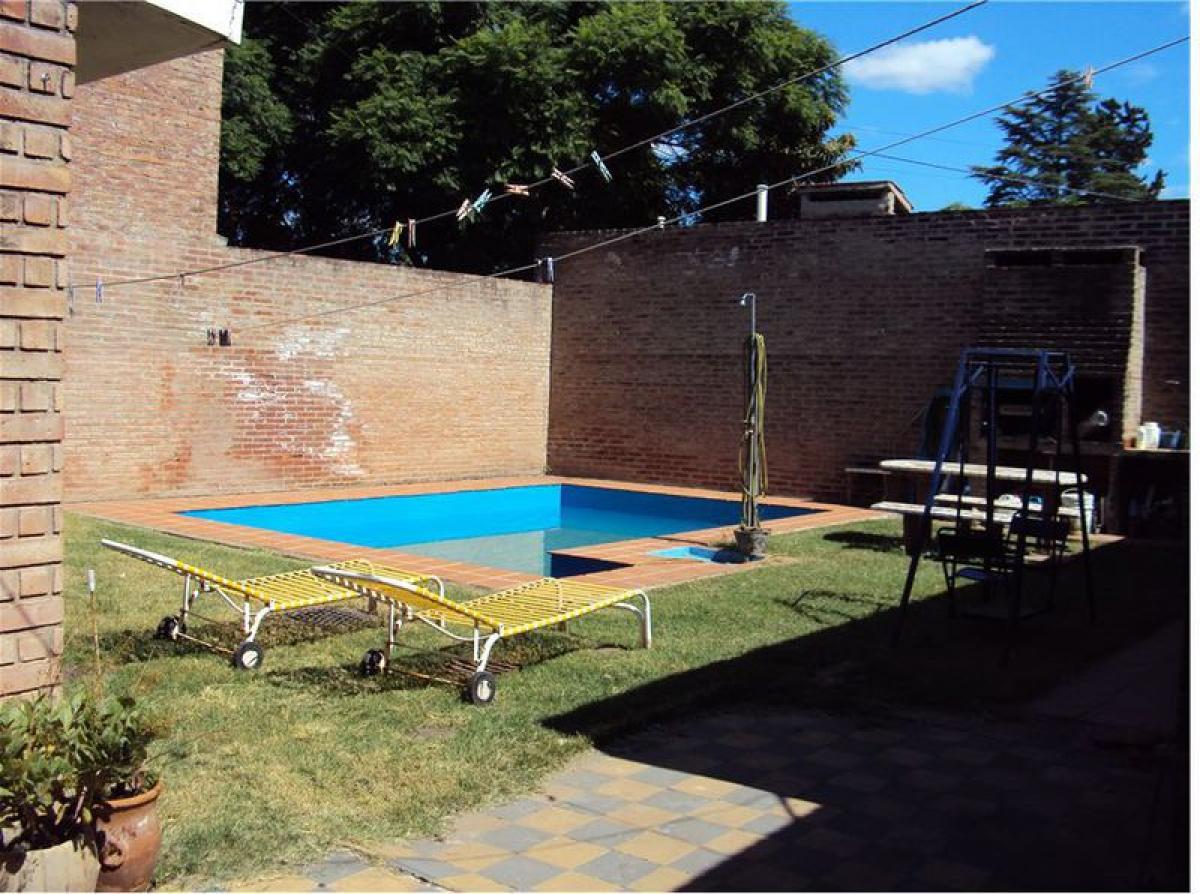 3 bedrooms House in Cordoba, Argentina No. 58879