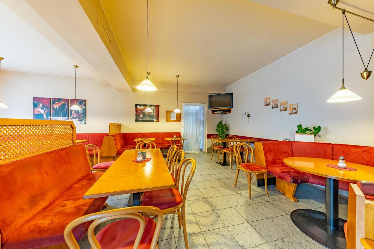 Gewerbliche Immobilie in Ziersdorf, Austria 250m², Nr. 219283