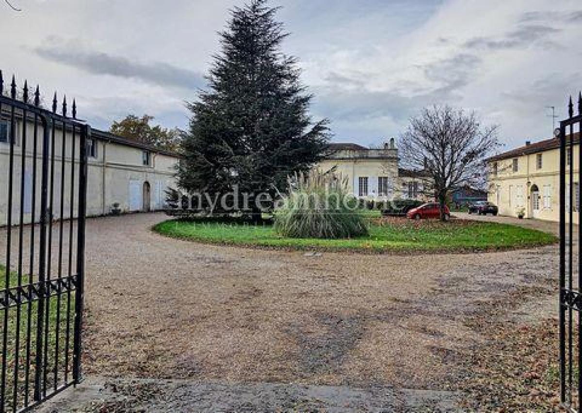 15 غرف نوم منزل في Blaye, France رقم 26742