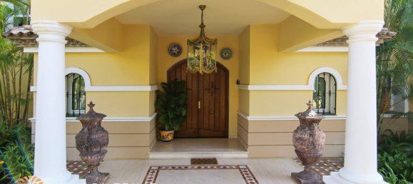 5 bedrooms Villa in Benahavis, Spain No. 1410 19