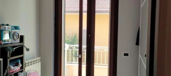 3-salle Appartement à Tortoreto, Italy No. 95379 12