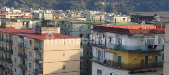 1 Schlafzimmer Wohnung in Naples, Italy, Nr. 212492 3